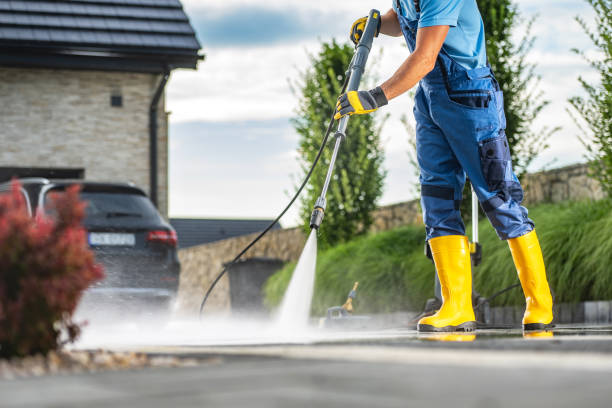 Best Deck Cleaning Services  in Bradford, OH