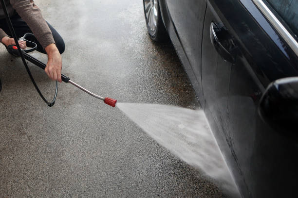 Why Choose Our Certified Pressure Washing Experts for Your Project Needs in Bradford, OH?